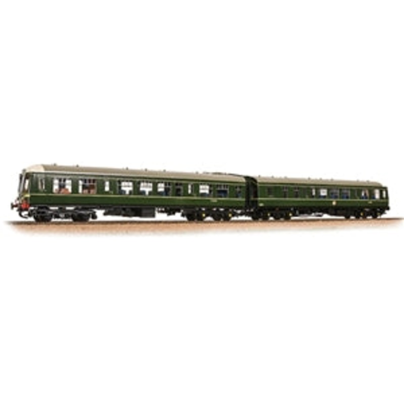 BACHMANN LOCOMOTIVE 32-900C CLASS 108 TWO CAR DMU BR GREEN WITH SPEED WHISKERS