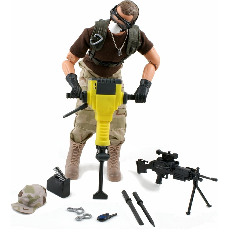 WORLD PEACEKEEPERS 90203 COMBAT ENGINEER ACTION FIGURE