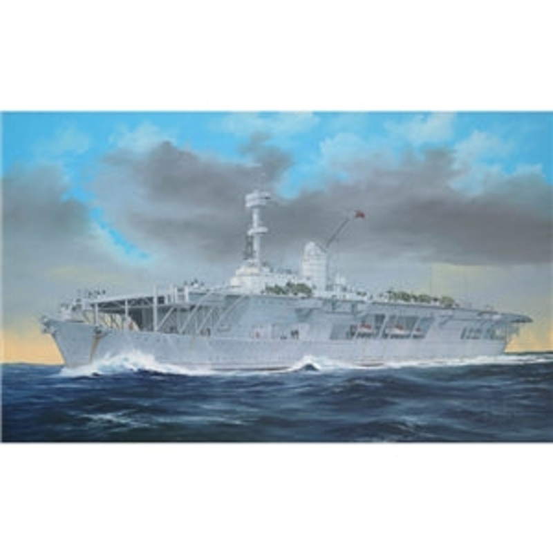 TRUMPETER 05633 AIRCRAFT CARRIER WESER  1/350 SCALE