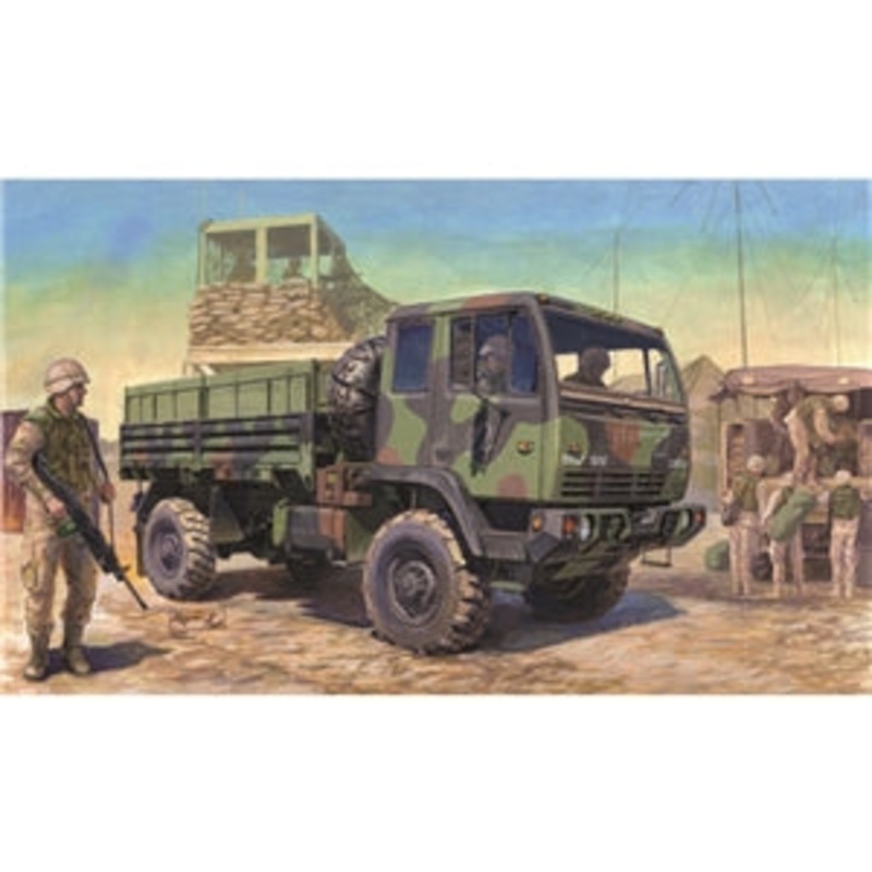 TRUMPETER 01004 M1078 LIGHT MEDIUM TACTICAL VEHICLE(LMTV) STANDARD CARGO TRUCK  1/35 SCALE
