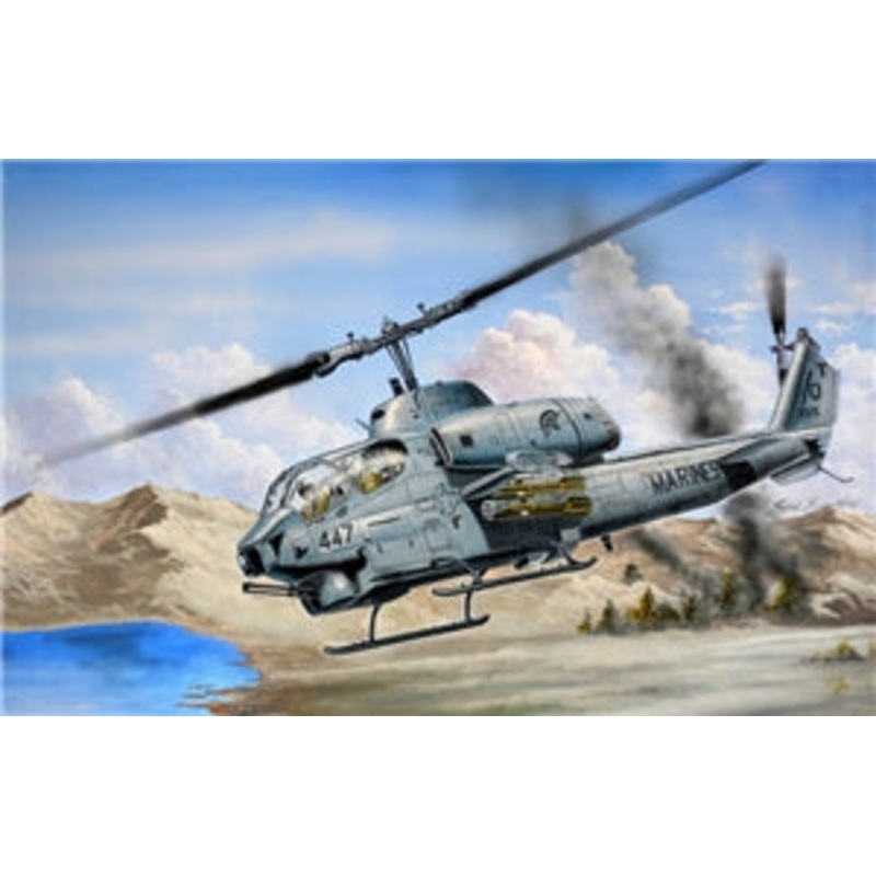 TRUMPETER  05116 US Marines AH-1W Super Cobra Helicopter  1/35 SCALE