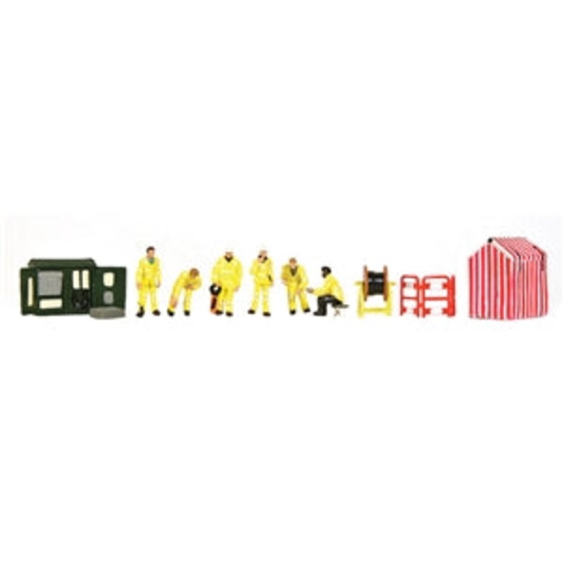 BACHMANN 36-410 ROADSIDE TECHNICIANS  OO SCALE FIGURES