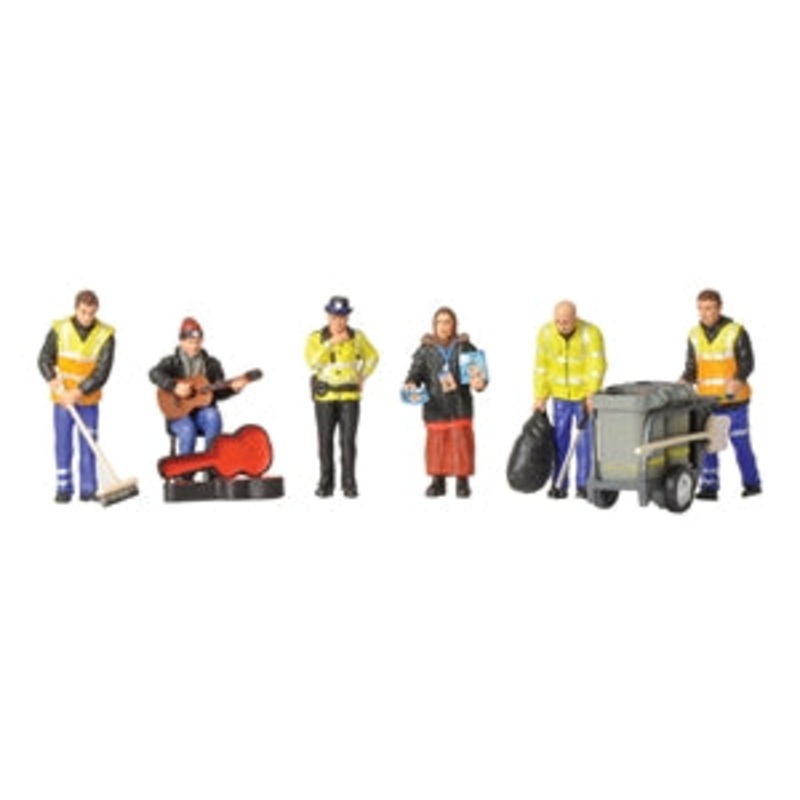 BACHMANN 36-411 MODERN STREET SCENE OO SCALE FIGURES