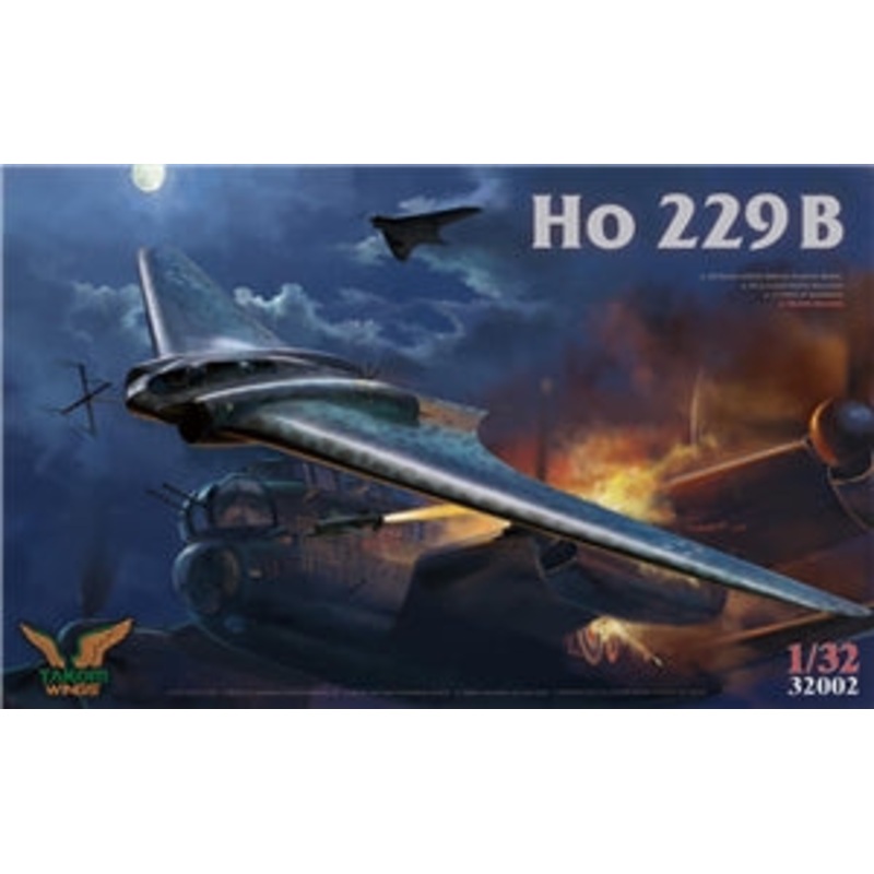 TAKOM 32002 German Air Force Ho 229B 2-Seat Flying Wing w/ 2 pilot figures  1/32 SCALE