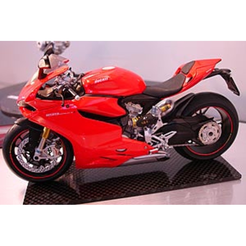 TAMIYA 14129 DUCATI 1199 PANIGALE 1/12 SCALE