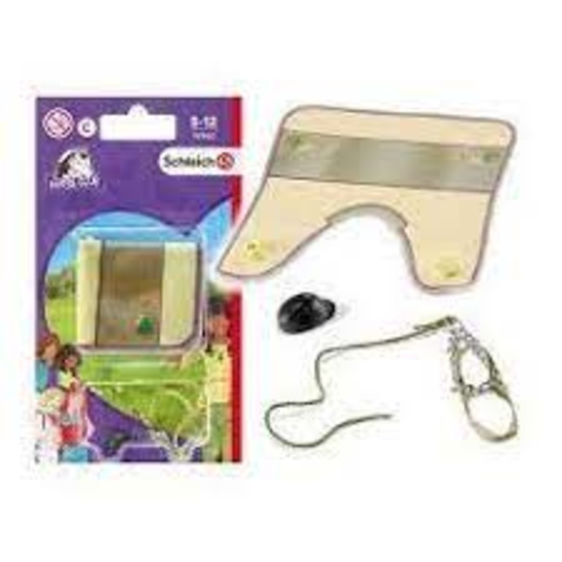 SCHLEICH 42462 HORSE CLUB BLANKET AND HALTER SARAH AND MYSTERY
