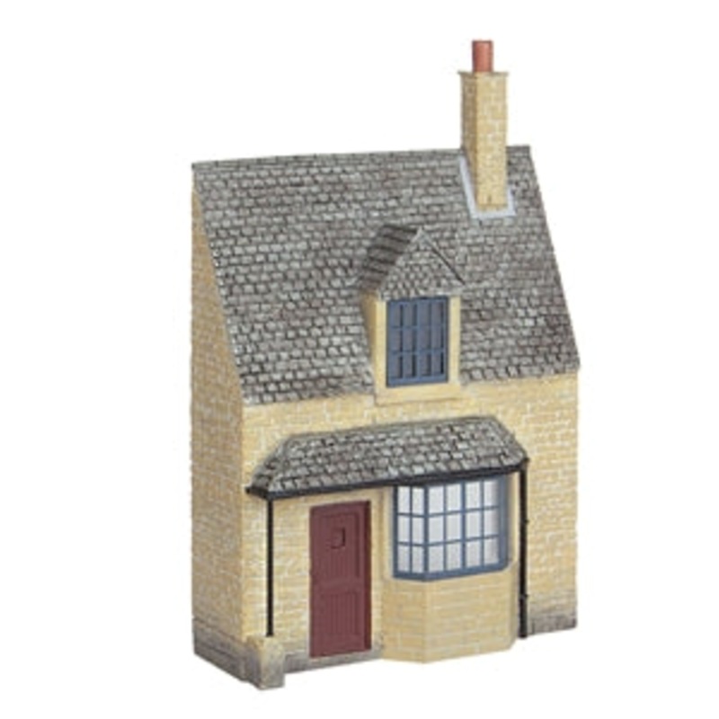 SCENECRAFT 44-295 LOW RELIEF HONEY STONE COTTAGE