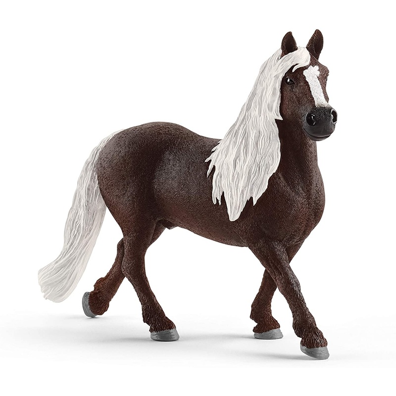 SCHLEICH  13897 FARM LIFE BLACK FOREST STALLION