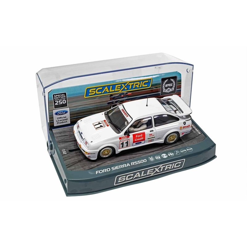 SCALEXTRIC CAR  C3781SE FORD SIERRA RS500 BTCC ANNIVERSARY SPECIAL EDITION ROBB GRAVETT NO11