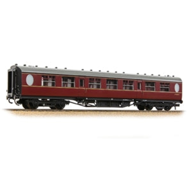 BACHMANN 34-387A LNER Thompson Second Corridor BR Maroon