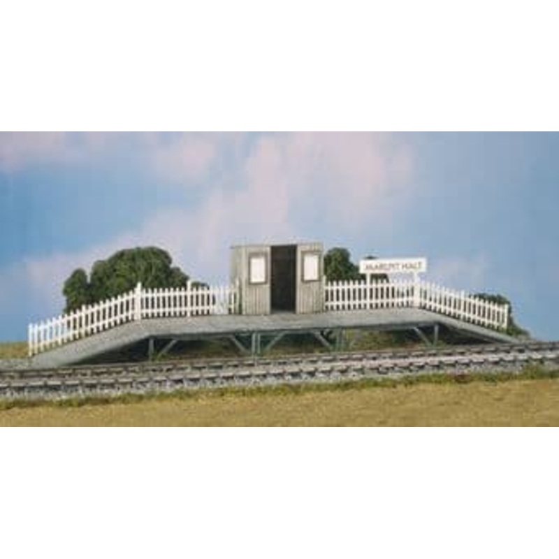 PECO WILLS SS27  STATION HALT WITH BUILDING