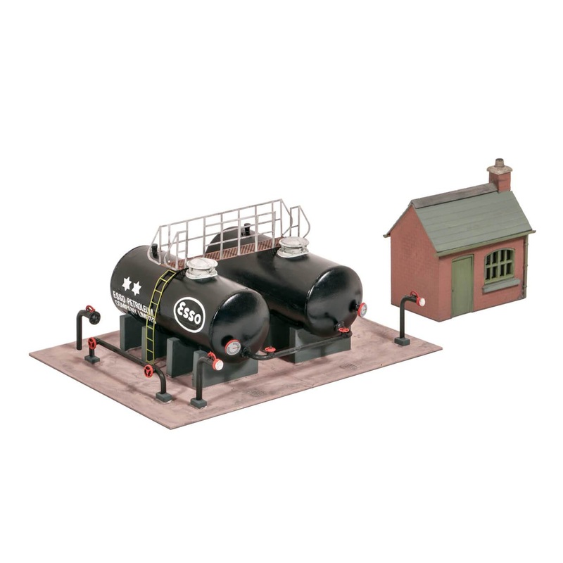 PECO RATIO 529  OIL DEPOT  00 SCALE