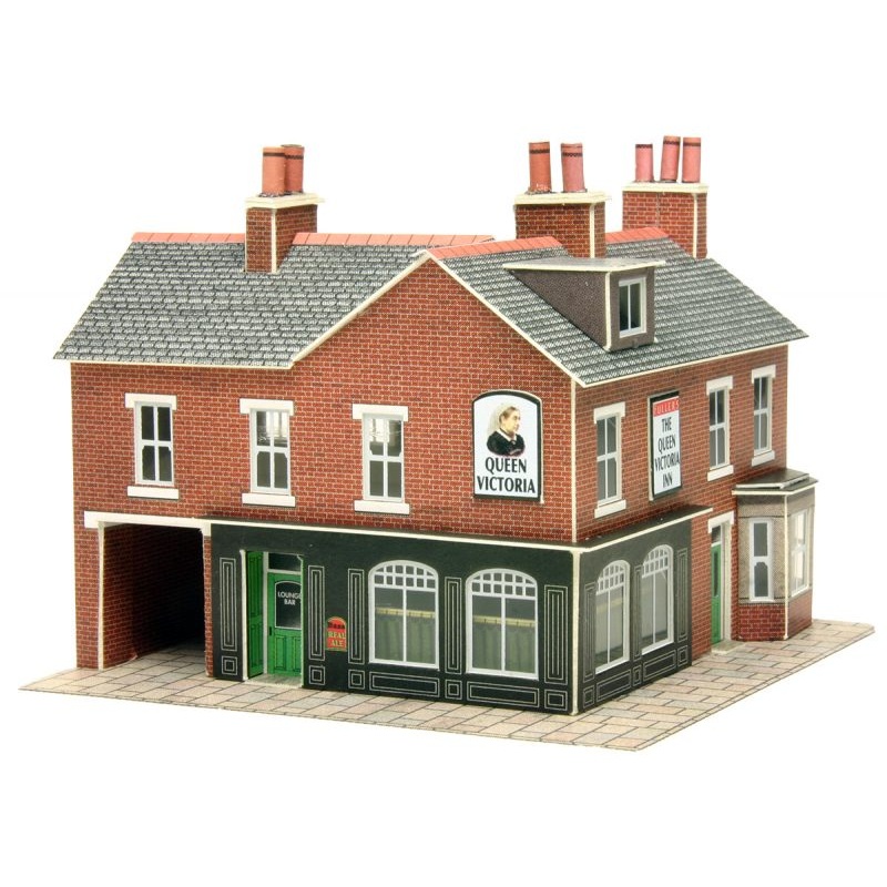 METCALFE PN116 N SCALE CORNER SHOP & PUB IN RED BRICK