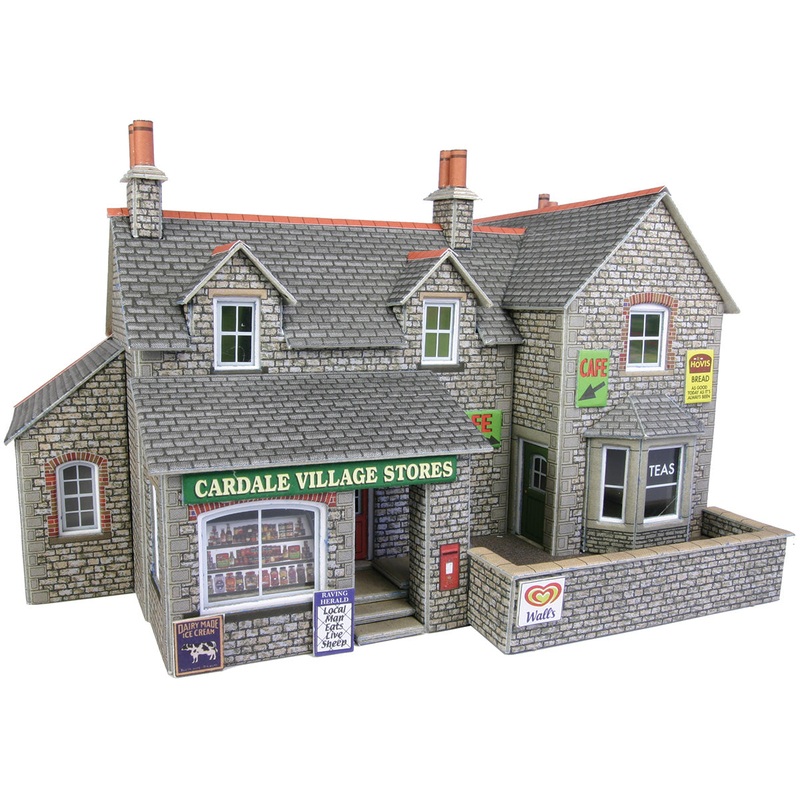 METCALFE PO254 00/H0 SCALE VILLAGE SHOP AND CAFE