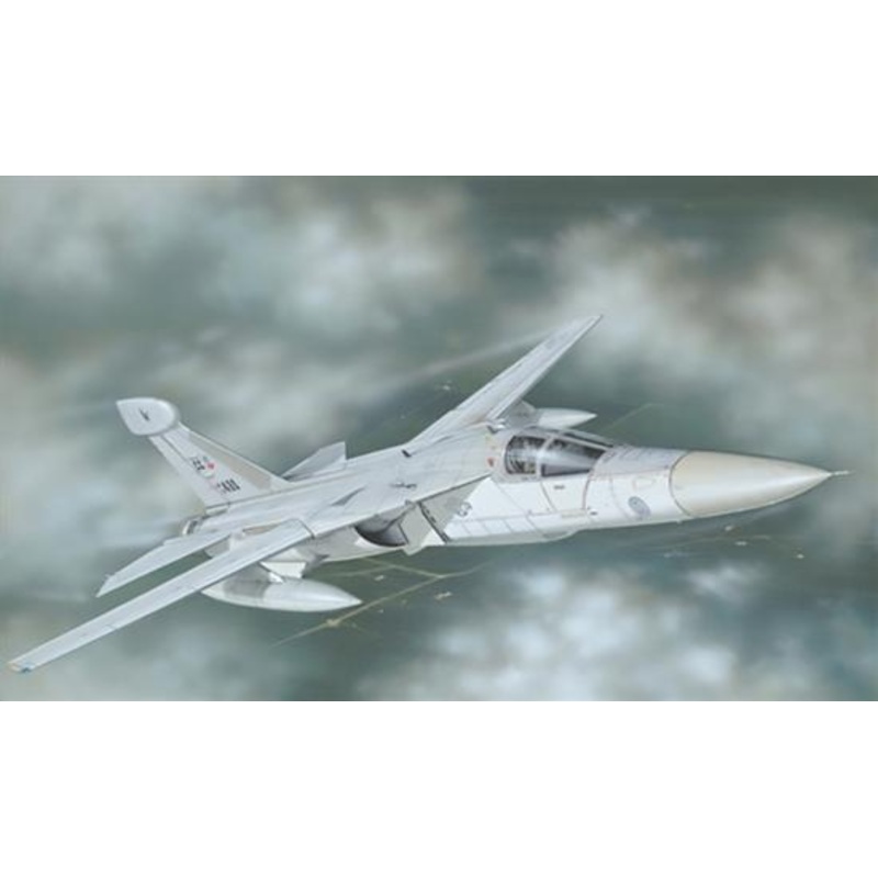 Italeri 1235 Ef-111 A Raven   1/72 SCALE