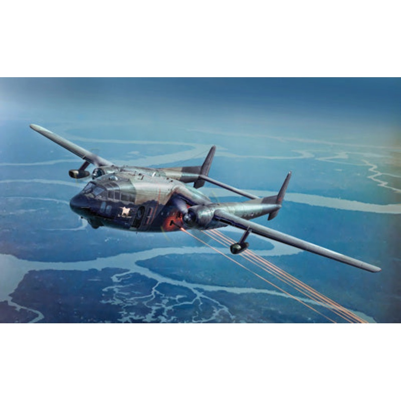 ITALERI 1468 AC-119K Stinger   1/72 SCALE PLASTIC MODEL KIT
