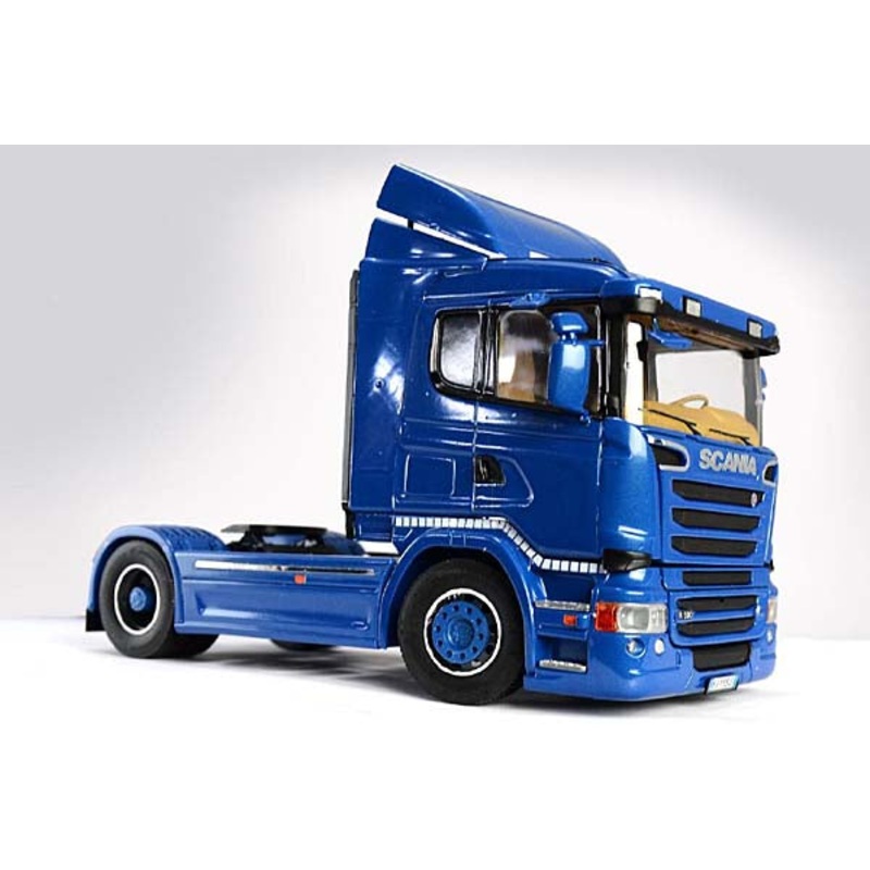 ITALERI 3947 SCANIA R400 STREAMLINE FLAT ROOF  1/24 SCALE