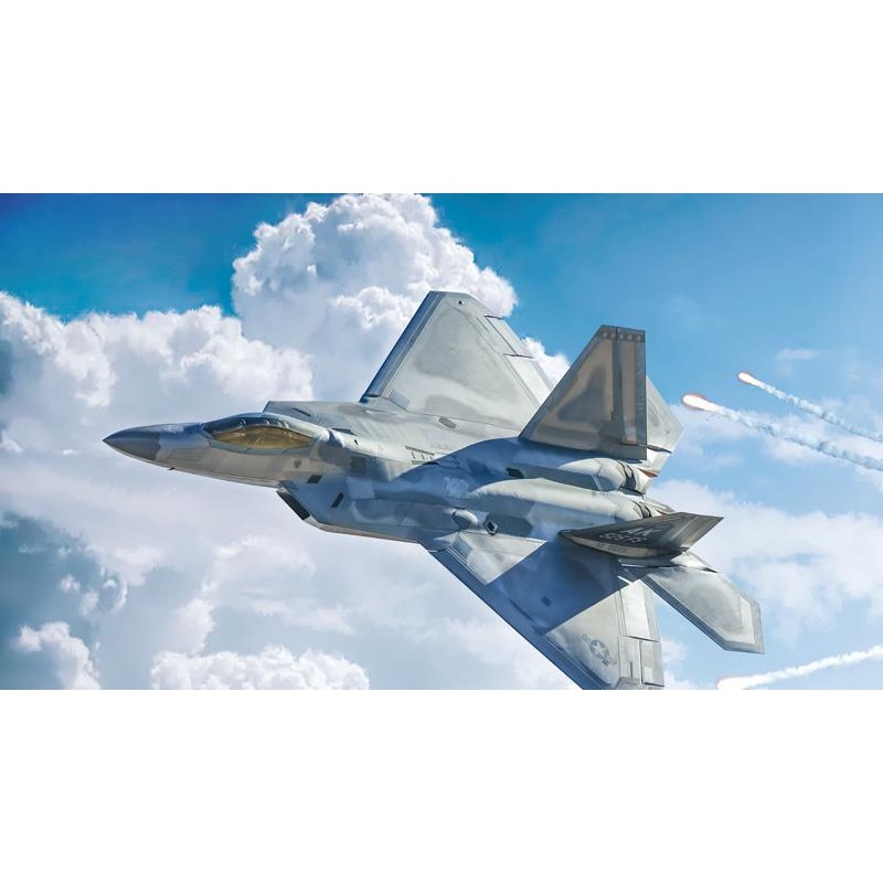 ITALERI  F-22A RAPTOR  1/48 SCALE PLASTIC MODEL KIT