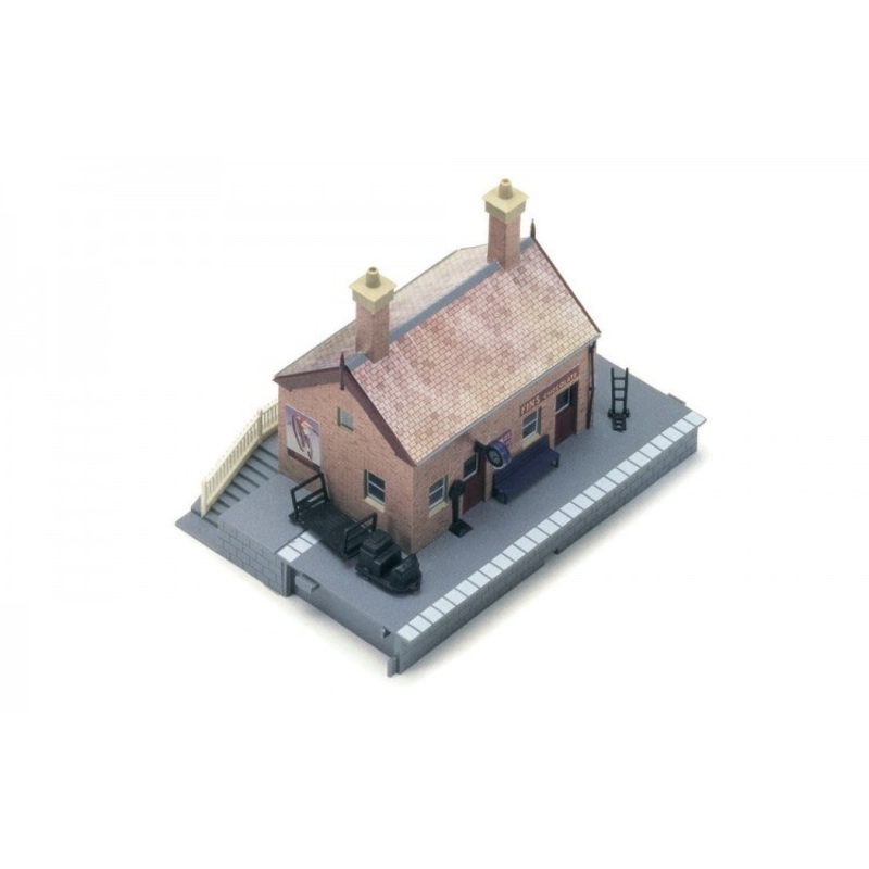 Hornby R8001 Waiting Room