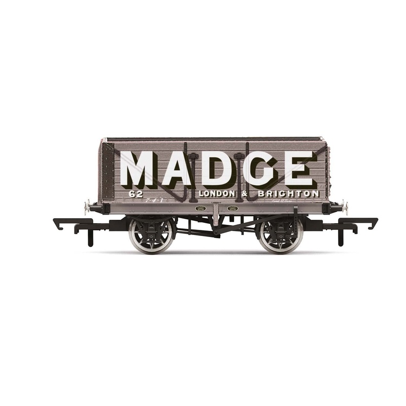 Hornby R6952 Madge  7 Plank Wagon  No. 62 - Era 2/3