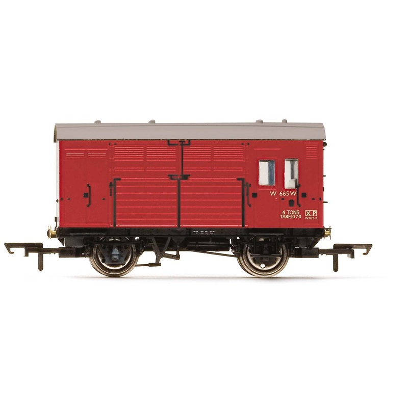 Hornby R6973 BR  N13 Horse Box  W665 - Era 4