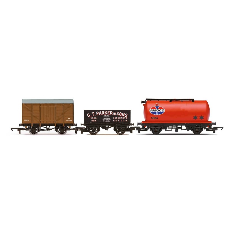 Hornby R60048 Wagons Tripple Wagon Pack  Mixed Wagons with Box Van - Era 3