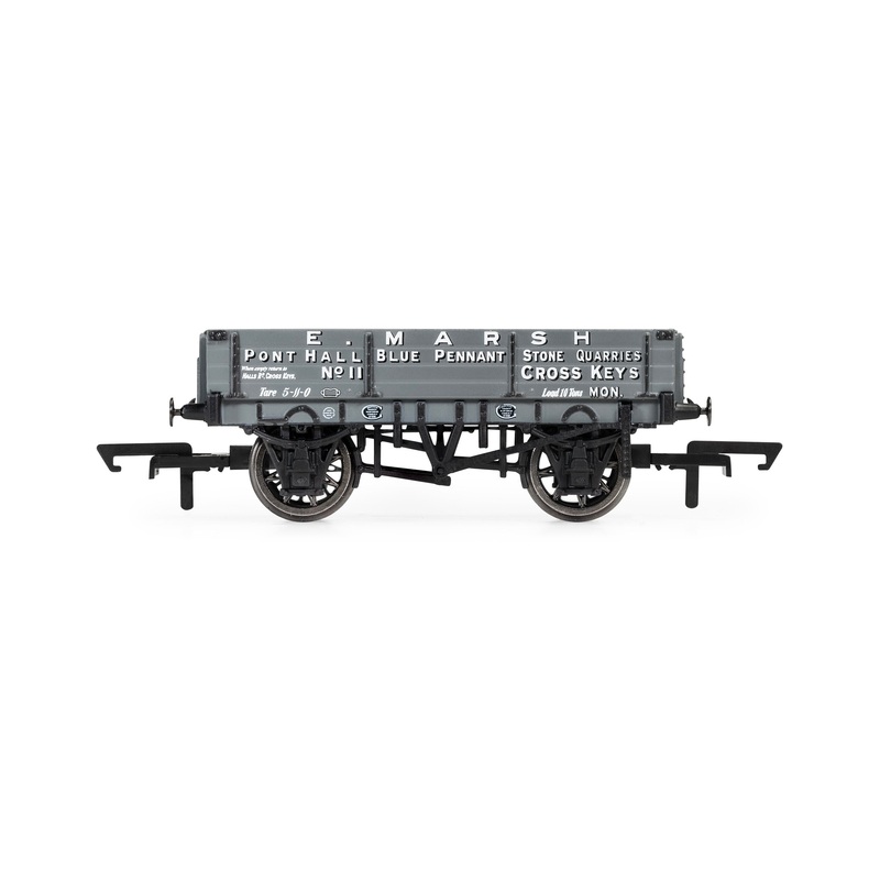 Hornby R60189 3 Plank Wagon, E. Marsh - Era 3