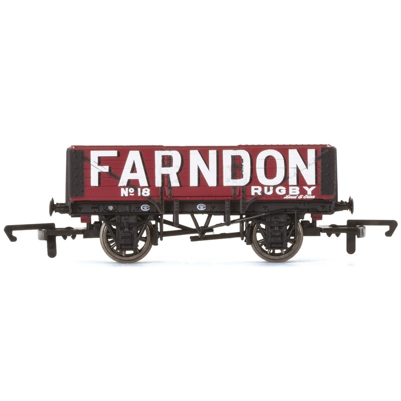 Hornby R6749 5 Plank Wagon  Farndon 18 - Era 3