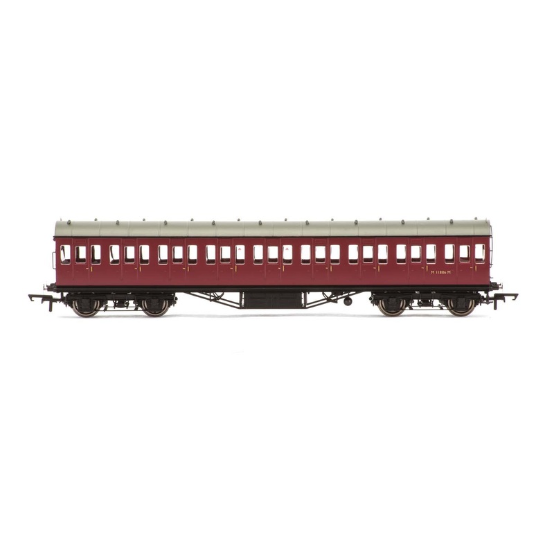 Hornby R4690A BR  57' Stanier Non-Corridor Third  M11886M - Era 5