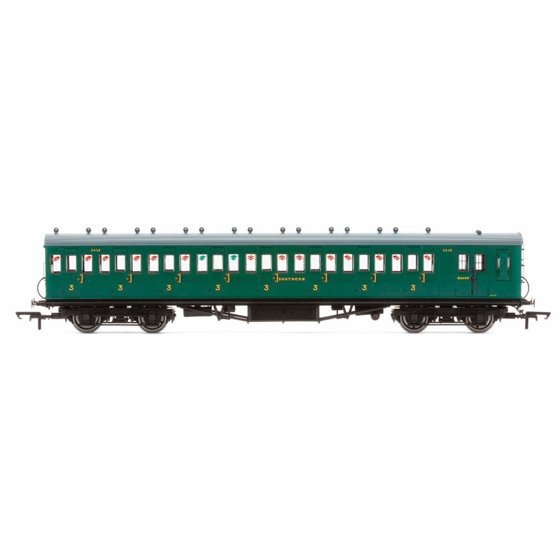 Hornby R4792 SR  58' Maunsell Rebuilt (Ex-LSWR 48')  Eight Compartment Brake Third  2638 'Set 44' - Era 3