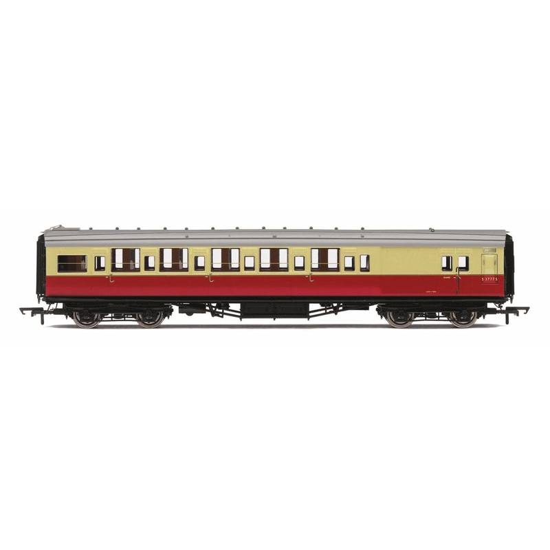 Hornby R4796 BR  Maunsell Corridor Brake Third  S3777S - Era 4