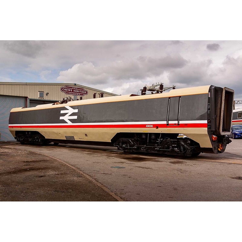 Hornby R3948 BR  Class 370 Advanced Passenger Train Non-Driving Motor (NDM)  49004  Era 7