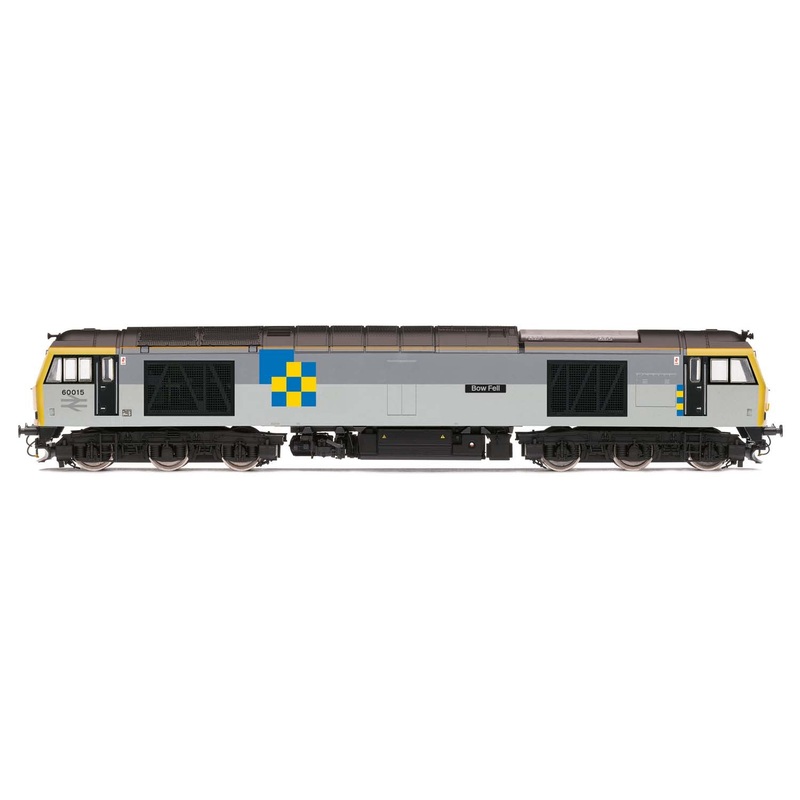 Hornby R3743 BR Railfreight  Class 60  Co-Co  60015  Bow Fell  - Era 8