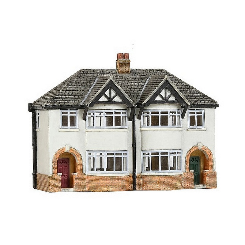 GRAHAM FARISH SCENECRAFT 42-134 1930S SEMI DETACHED HOUSES