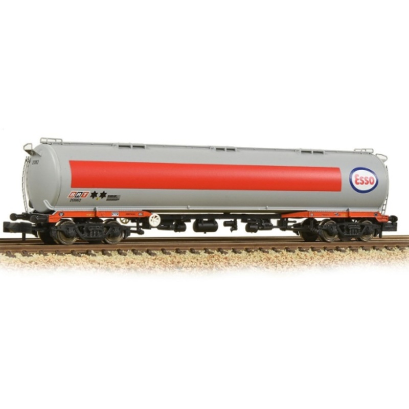 GRAHAM FARISH 373-560 TEA BOGIE TANK WAGON ESSO