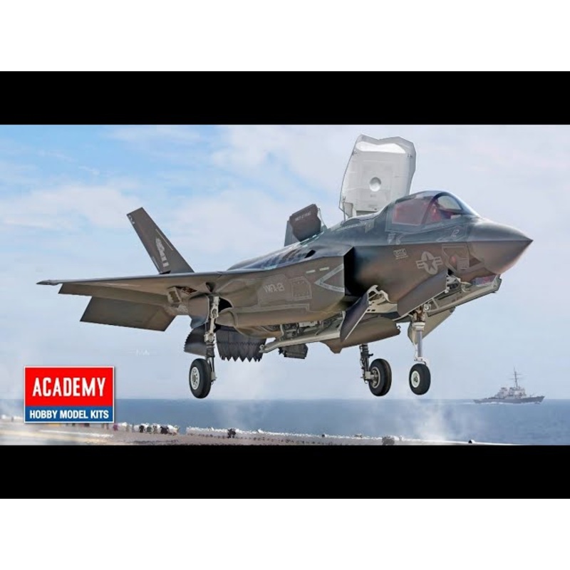 ACADEMY 12569 USMC F-35B VMFA-121 GREEN KNIGHTS