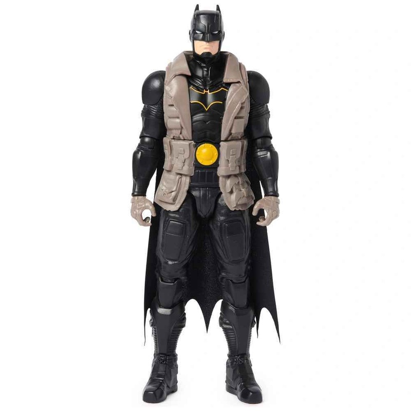 DC BATMAN 20145583 BATMAN WITH COAT FIGURE