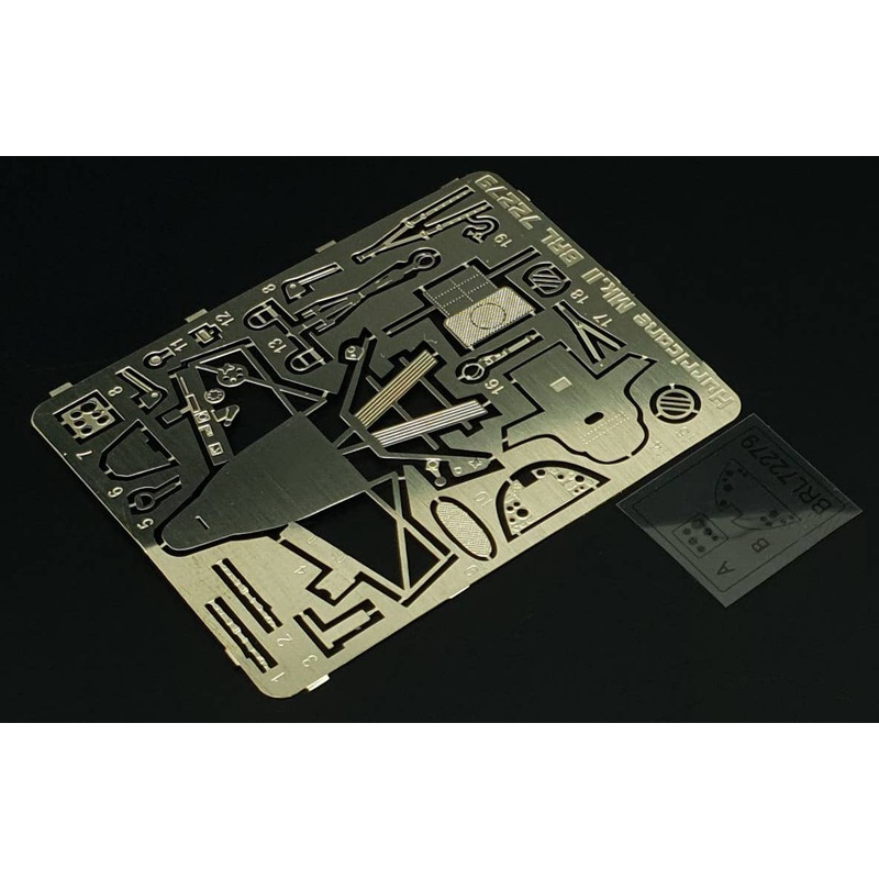 1/72 Hurricane Mk II C (Academy kit)