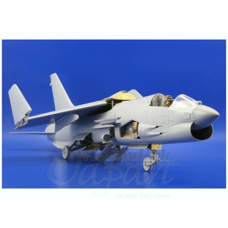 1/32 F-8E Exterior (for Trumpeter)