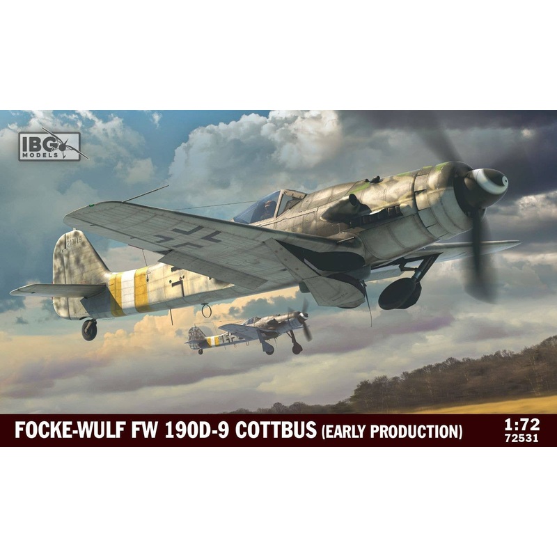1/72 German Focke-Wulf Fw190D-9 Fighter Initial Production Type
