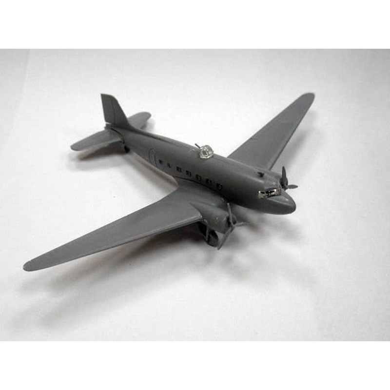 1/200 Soviet Transport Plane LI-2 1942-1945