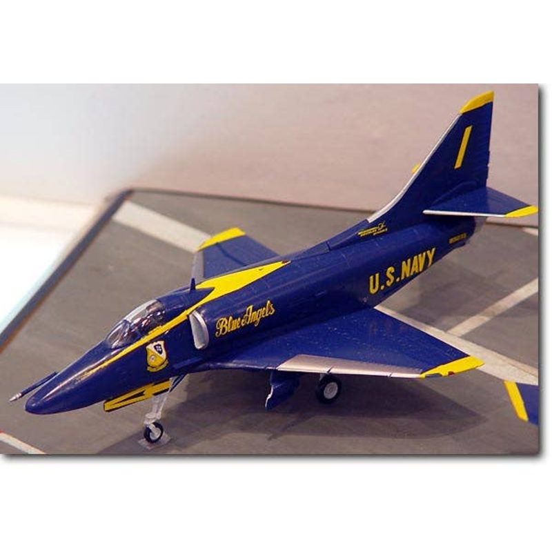 1/72 A-4F/TA-4J Skyhawk "Blue Angels Cartgraf Decal"