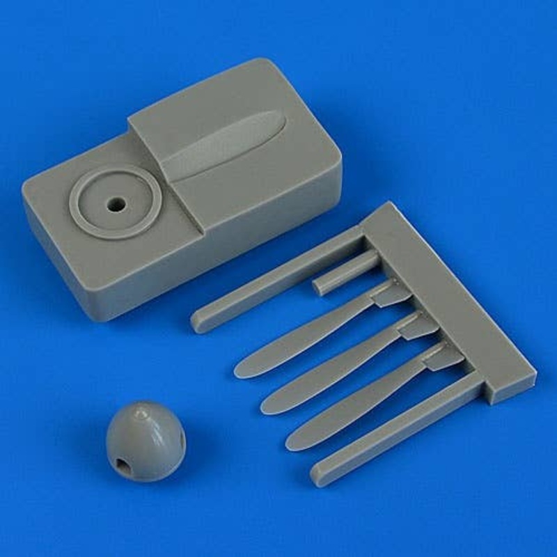 1/72 La-7 Propeller w/ Tool