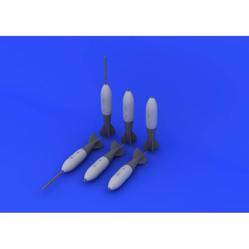 1/72 M117 Bombs Early (6 Set)