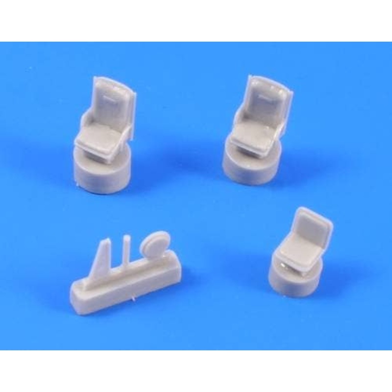 1/72 B-24 Liberator Seats With Harness (for Hasegawa kit)