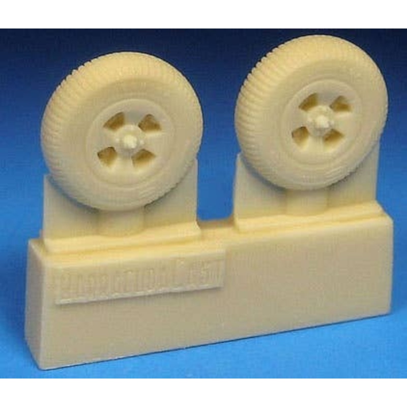 1/72 Sea Fury Mainwheels - Block Tread
