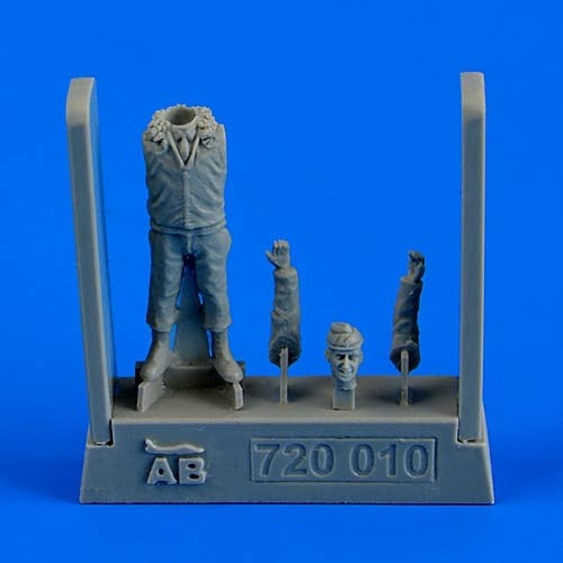 1/72 U.S.A.F. Fighter Pilot Korean War 1950-1953