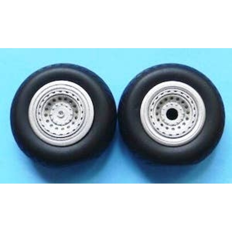 1/72 B-17 Wheels - Diamond Tread
