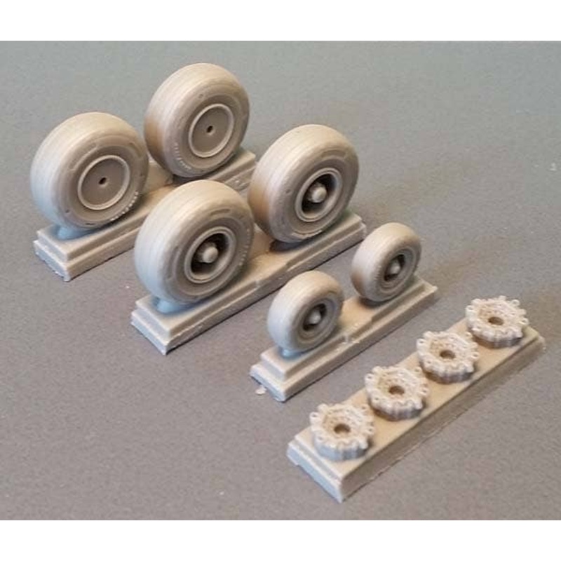 1/72 C-130 Wheel Set (with Disc Breaks)