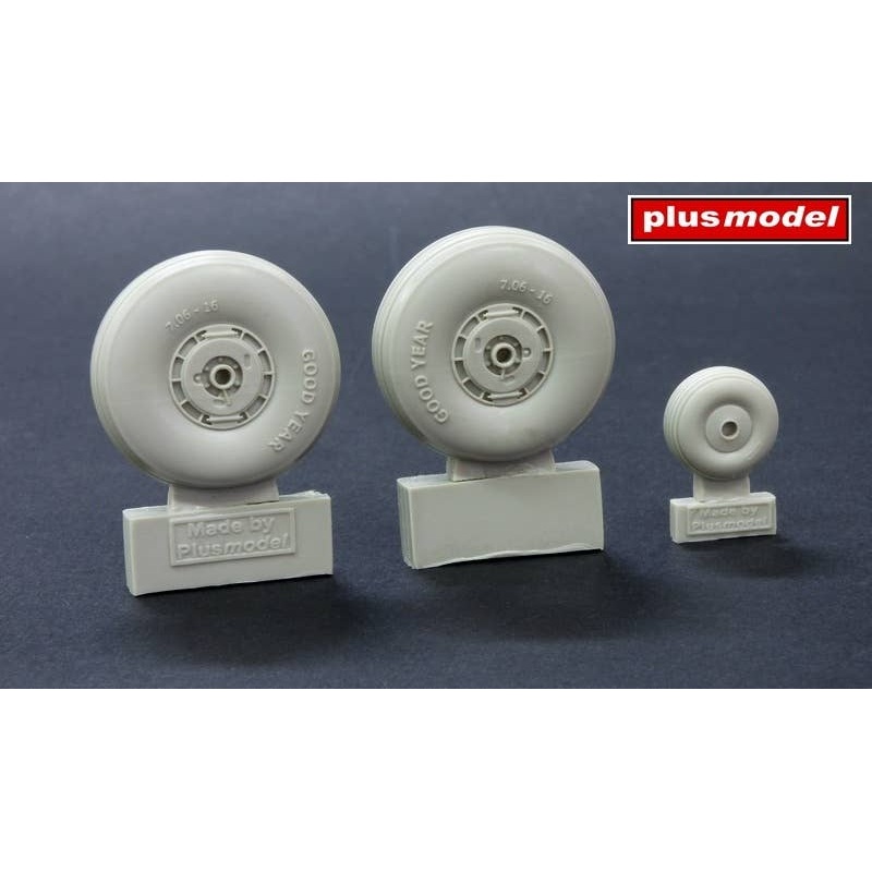 1/48 C-47 Skytrain Wheelset (With Cover)